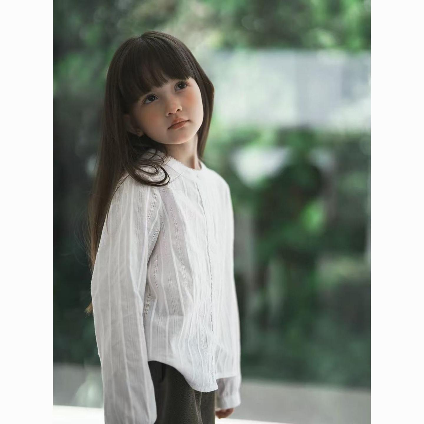 女童衬衫2026新款秋季白色衬衫儿童休闲韩版简约圆领长袖衬衣上衣