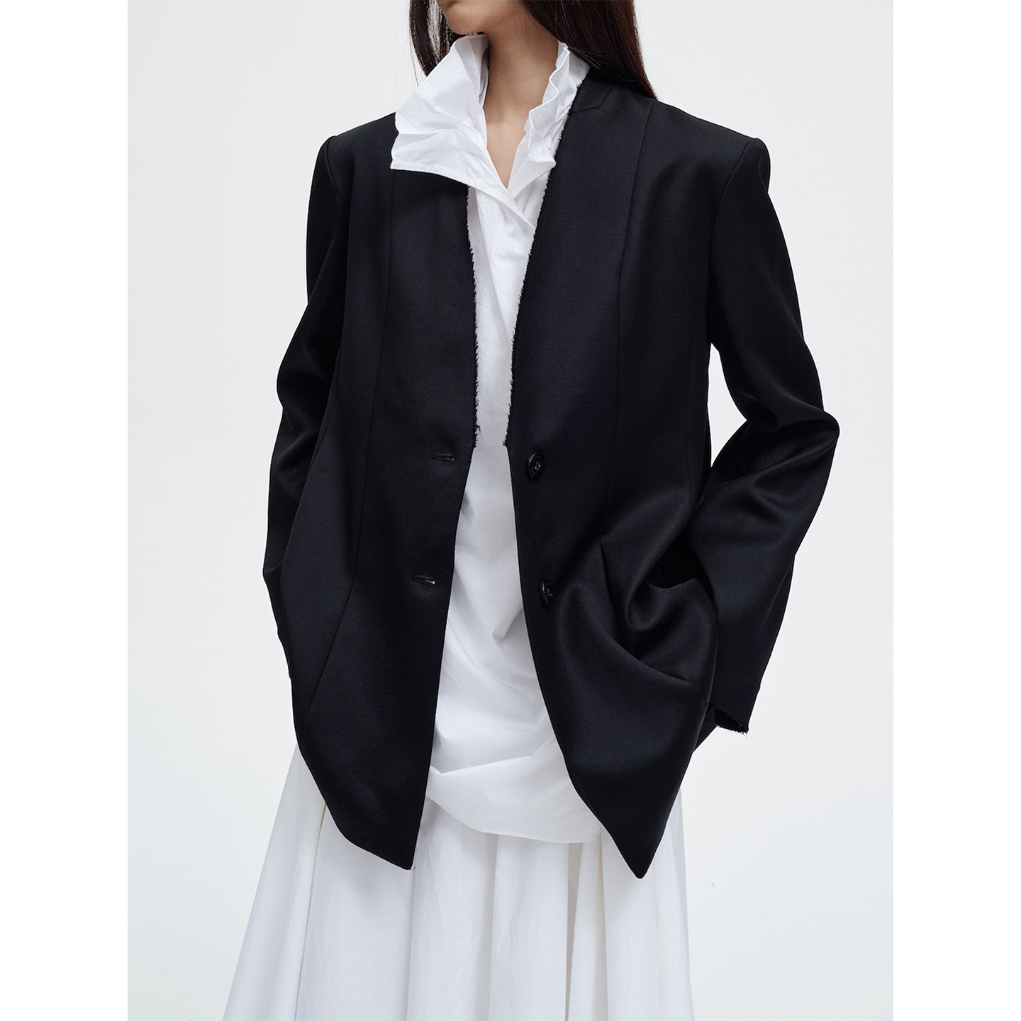 无领毛边廓形羊毛西装