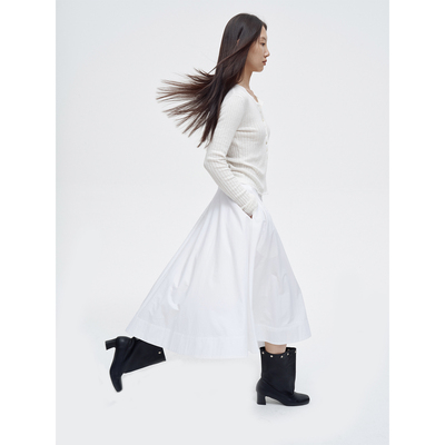 轻量感松紧腰伞裙长裙