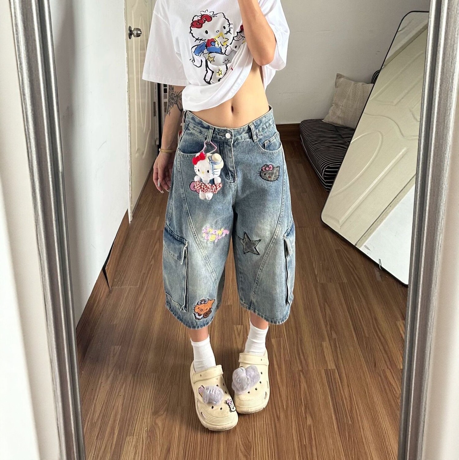 卡通刺绣设计牛仔工装七分裤女夏图片