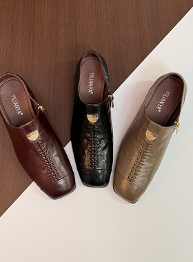 手抓羊皮粗跟深口单鞋女大码复古百搭通勤英伦风黑色小皮鞋子新款