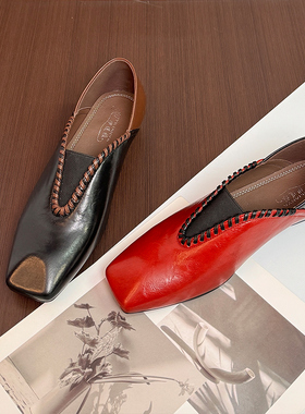 拼色低跟中口红色单鞋女大码法式复古粗跟通勤黑色小皮鞋春季新款