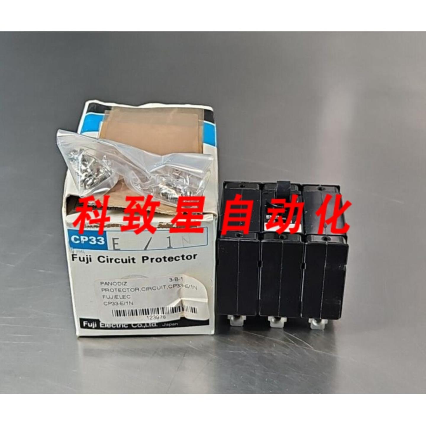 工业配件CP33-E1N器电路 AC 250V 5060 HZ LOC4C28