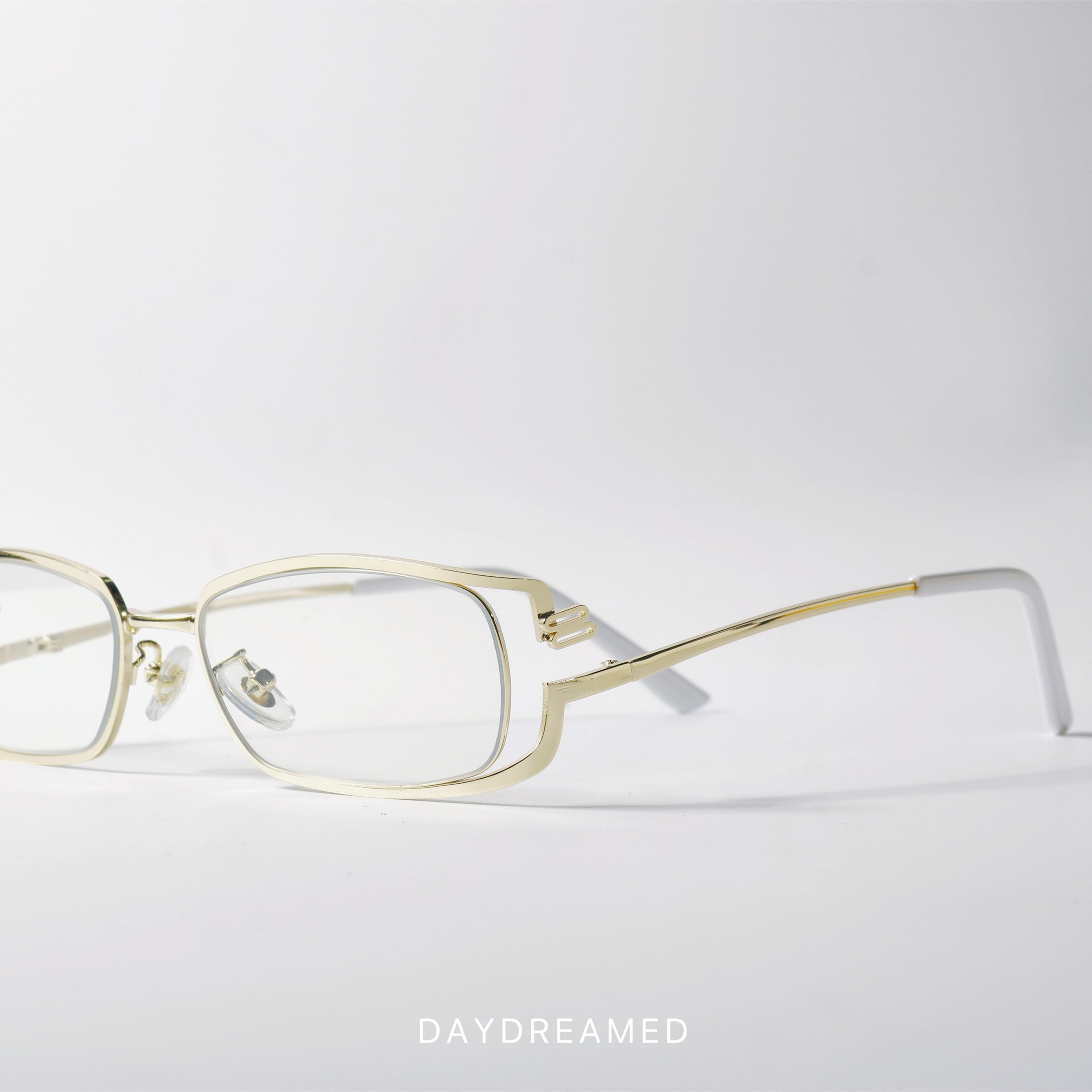 金属镂空设计半框防蓝光眼镜框架UV400防紫外线辐射近视太阳眼镜