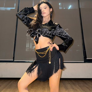 DS舞服女拉丁舞服新款长袖亮面高级衬衫四季可穿百搭遮肉