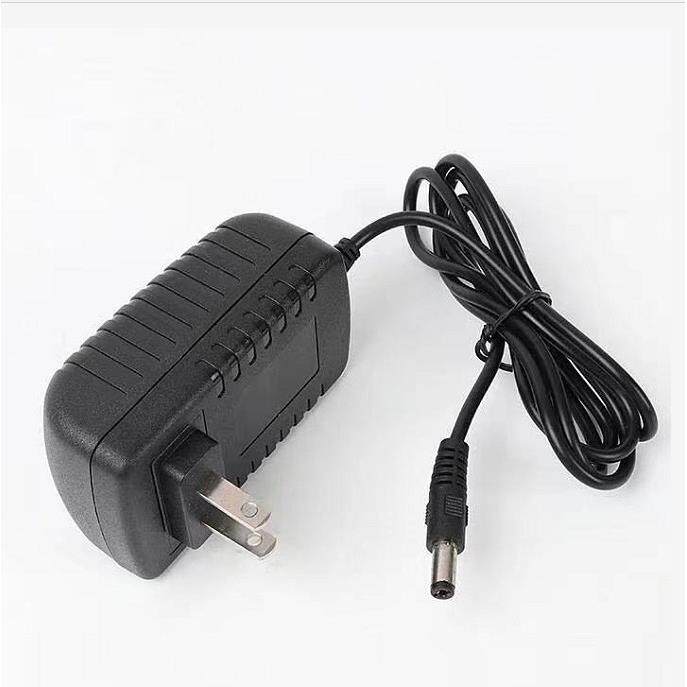 适用韩夫人真空吸尘器VC18电源输出18V500mA充电器适配器线