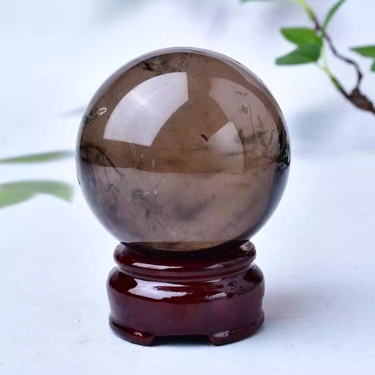 天然茶水晶球摆件巴西烟晶茶晶原石打磨居家卧室办公室开业送