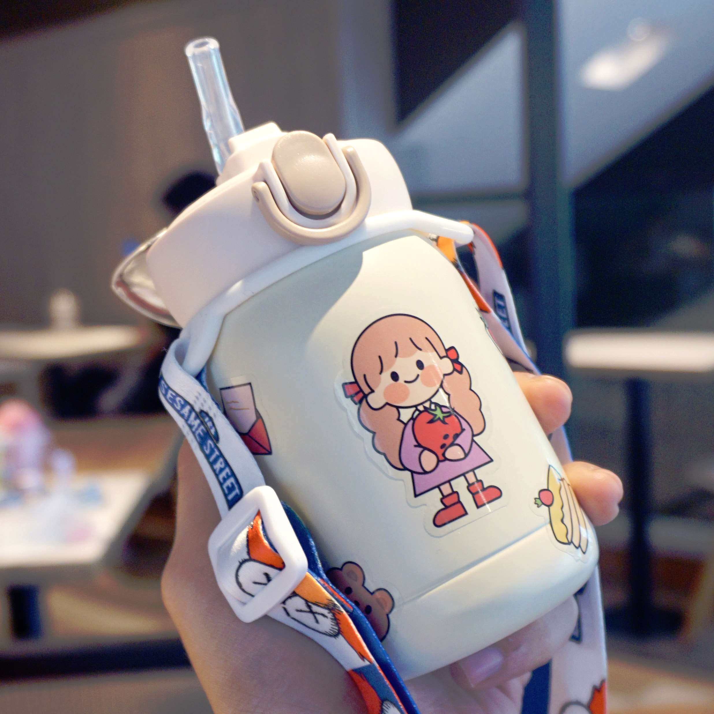 儿童保温杯带吸管水杯女可爱ins风便携小学生幼儿园简约保温水壶