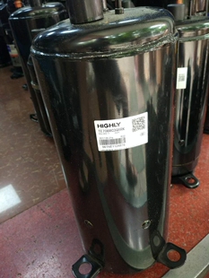 4脚带储液罐 TE708RC3Q9RK适用日立压缩机 全新正品 TE800CC3Q9JK