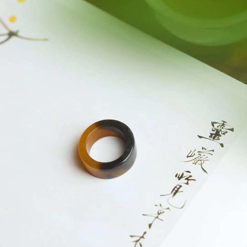 天然满糖色戒指俄料戒指