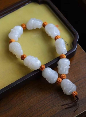 天然新疆和田玉玉器工厂店青海料老料淡淡烟紫色玉石罗汉手持带证