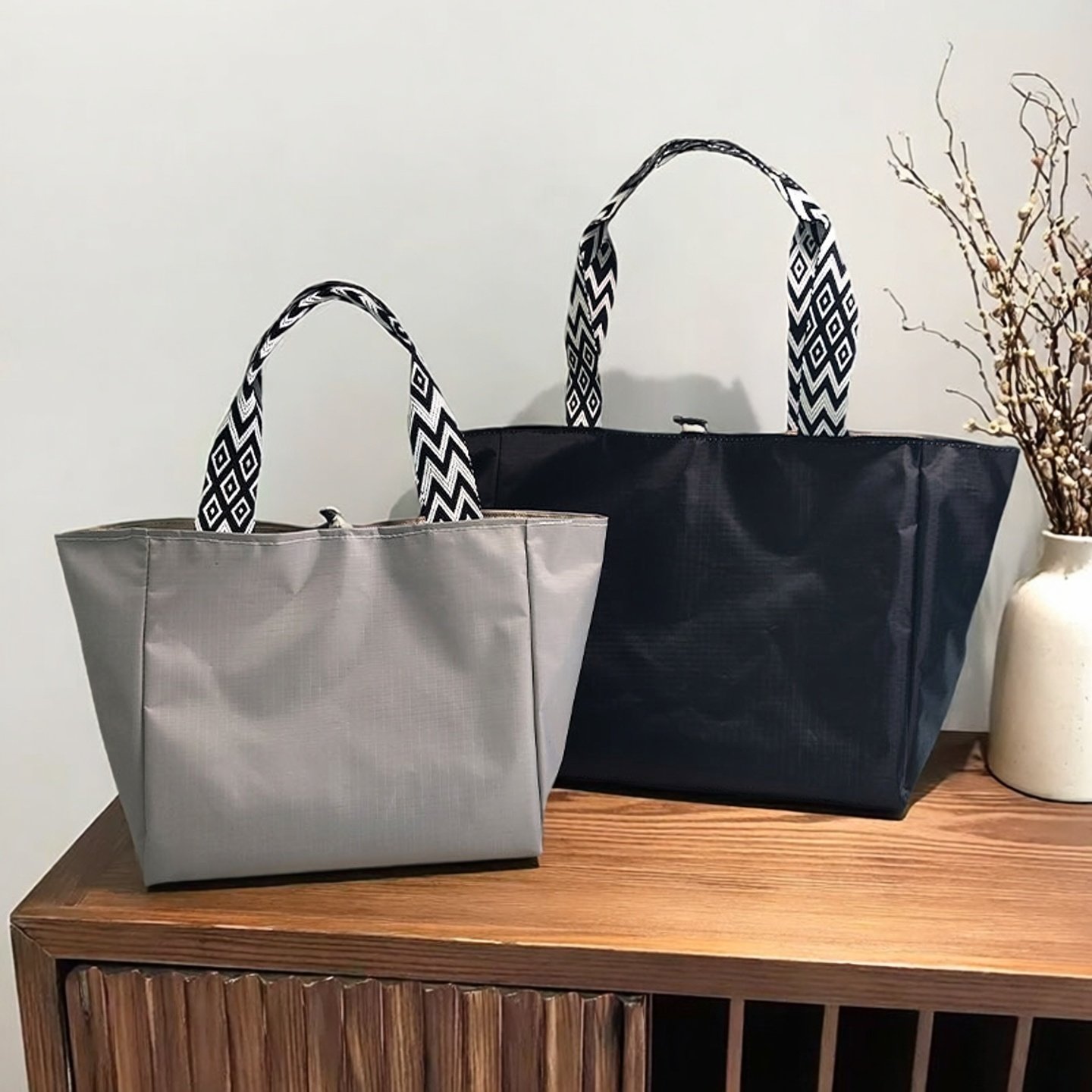 大容量托特包女轻便购物袋杂物手提袋子通勤包学生防水午餐带饭包,箱包皮具/热销女包/男包,通用款女包,淘宝优惠券,粉丝福利购,淘宝优惠卷