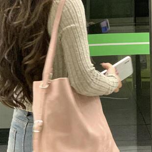 小众大容量通勤托特包包女2024新款高级感百搭单肩斜挎多用双肩包