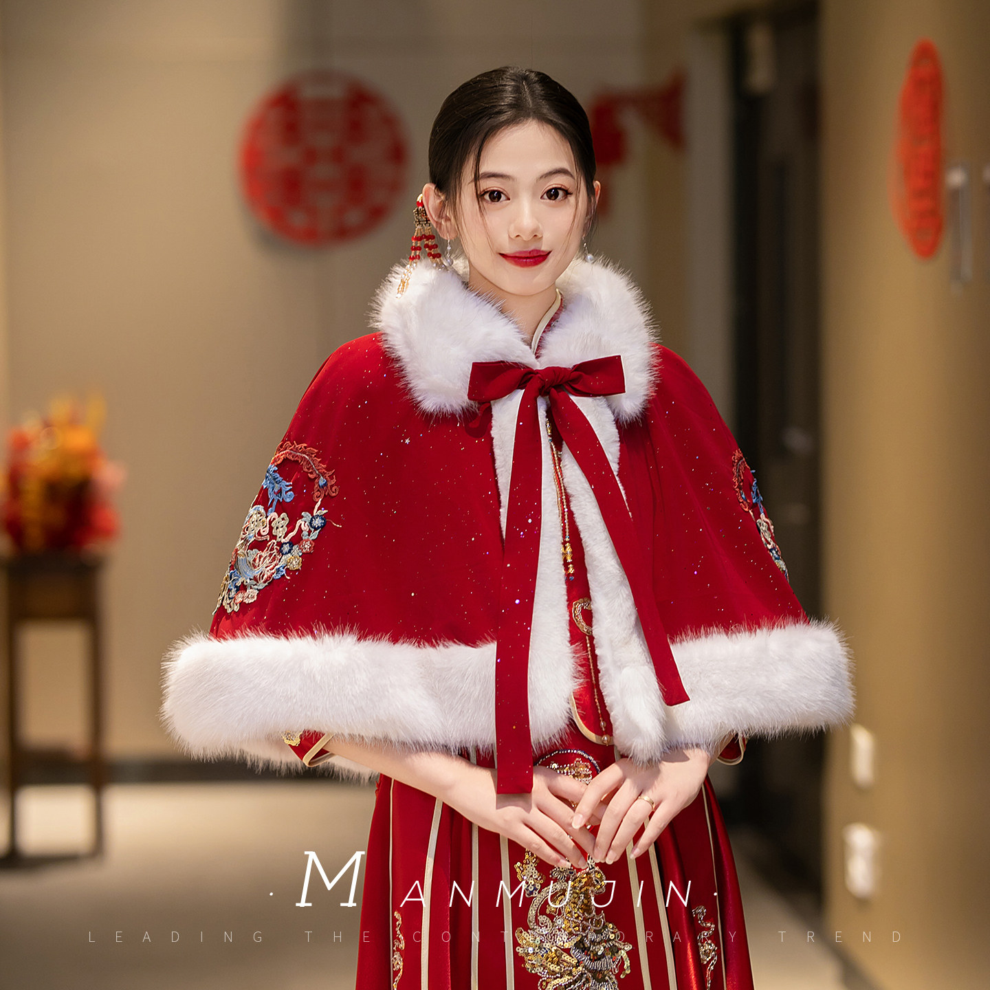 结婚礼斗篷短披风保暖大毛领披肩