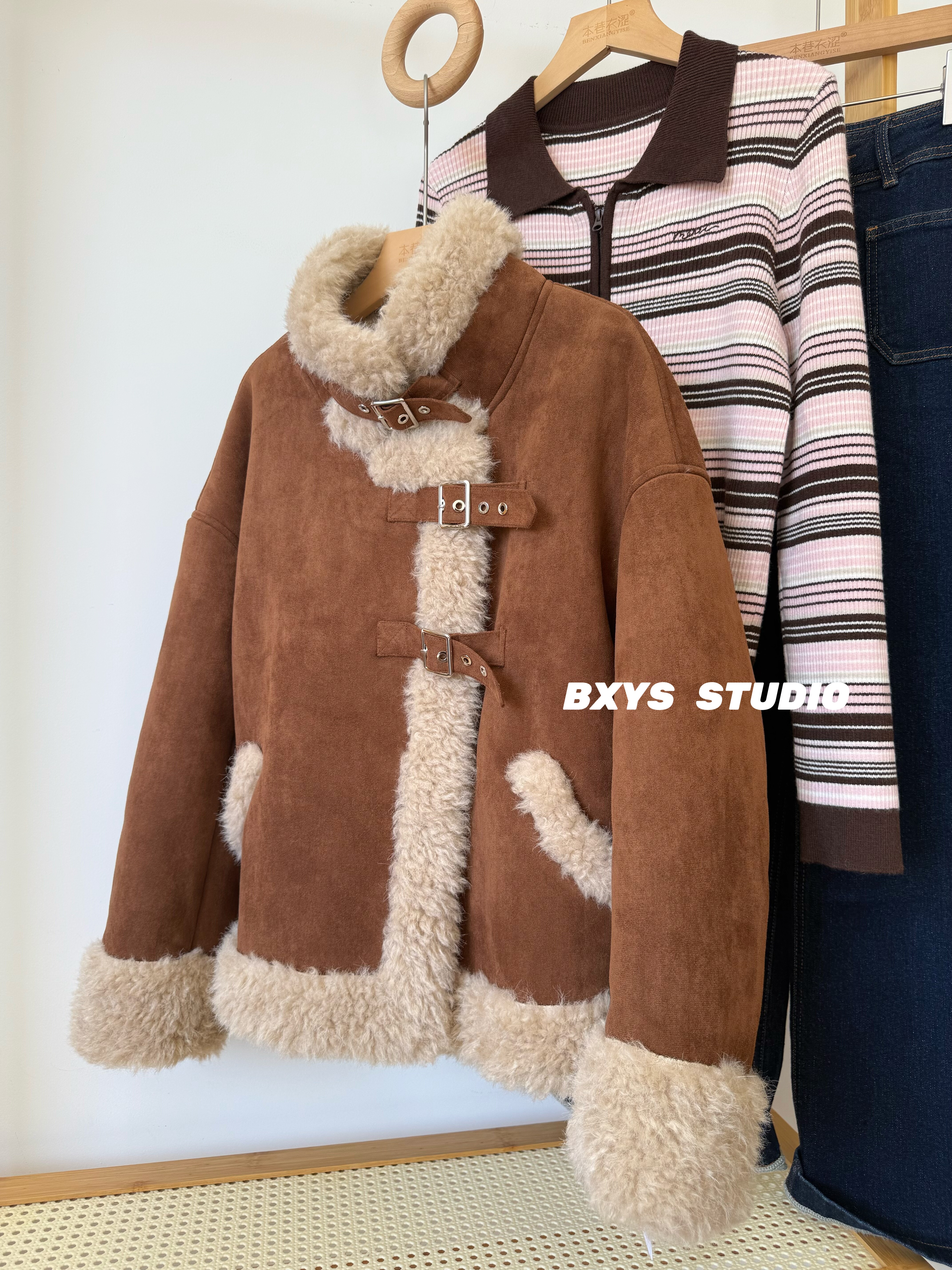 皮毛一体设计感外套加绒加厚上衣