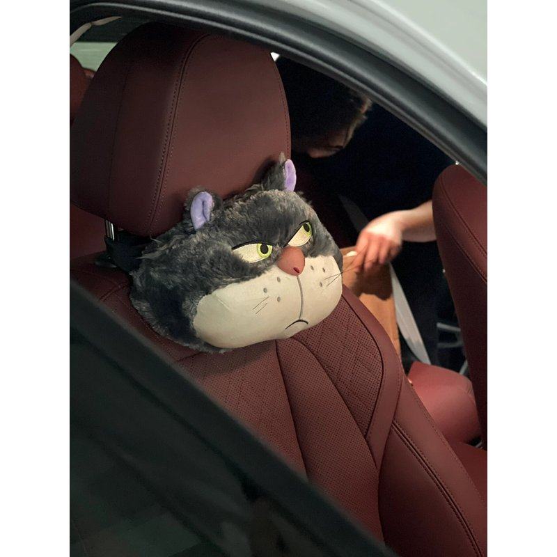 汽车头枕护颈枕车载车用特斯拉运动座椅腰靠可爱理想路西法主驾驶