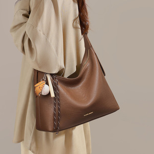 包包女式2025新款斜挎包真皮女包hobo包感单肩腋下包通勤包