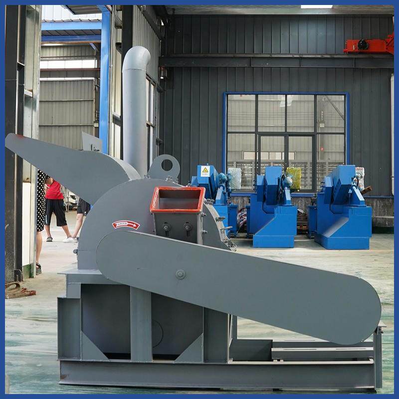 中药渣粉碎机工业用大型树枝树皮木屑机双进料口锯末颗粒碎木机械