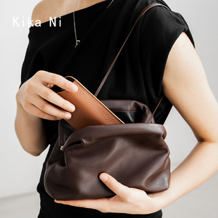 法式 kikani 高級(jí)感牛皮手拿包女口金包Mira腋下包百搭單肩斜挎包
