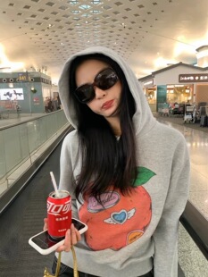 现货 落落狷介 连帽卫衣女款2026新款设计感宽松灰色早秋薄款外套