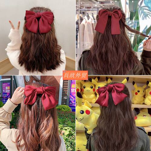 Redbowtihairpinfemal
