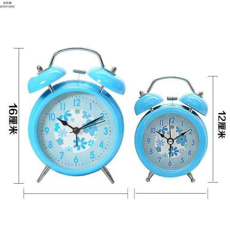 Mechanical alarm clock desk clock old clockwork winding up