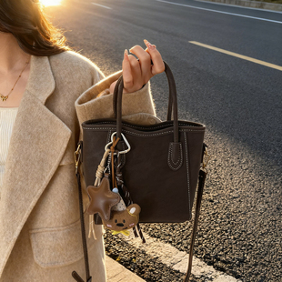 美拉德废土风手提包女2025新款 复古斜挎包托特包 百搭斜挎包时尚