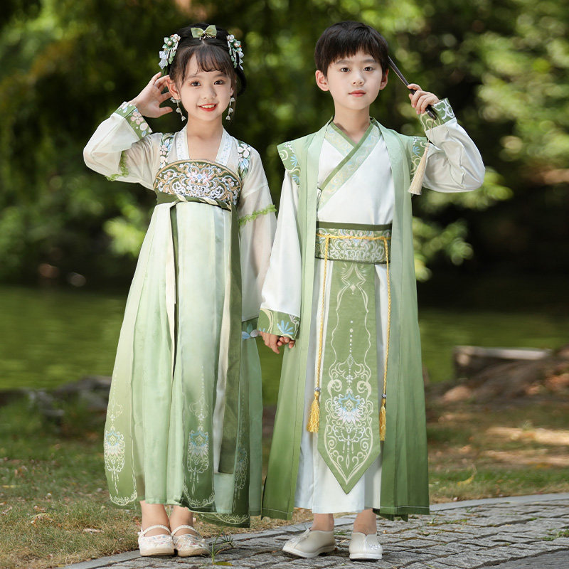 六一汉服男童古风帅气2026新款古装小学生女童唐装儿童国学演出服
