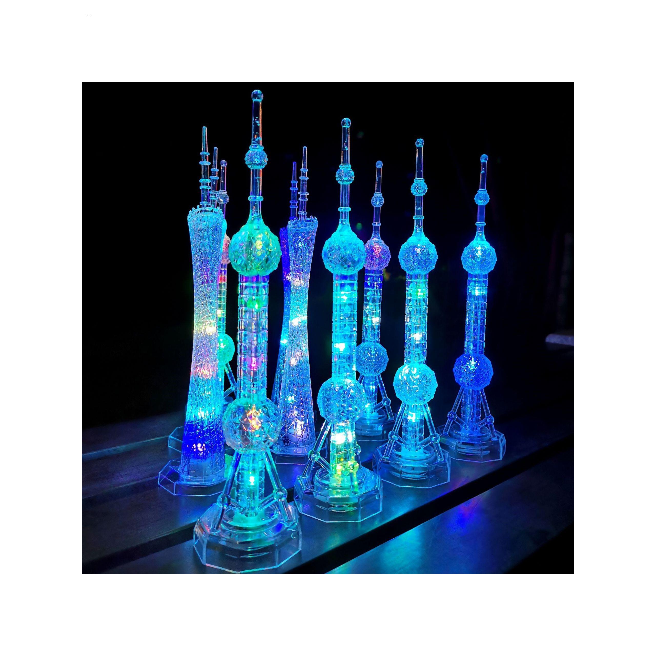 上海东方明珠模型东方明珠塔纪念品世界建筑模型摆件创意礼物亮灯