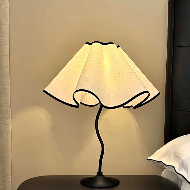 台灯护眼轻奢高级感氛围灯宿舍大学生学习专用卧室床头灯超长续航