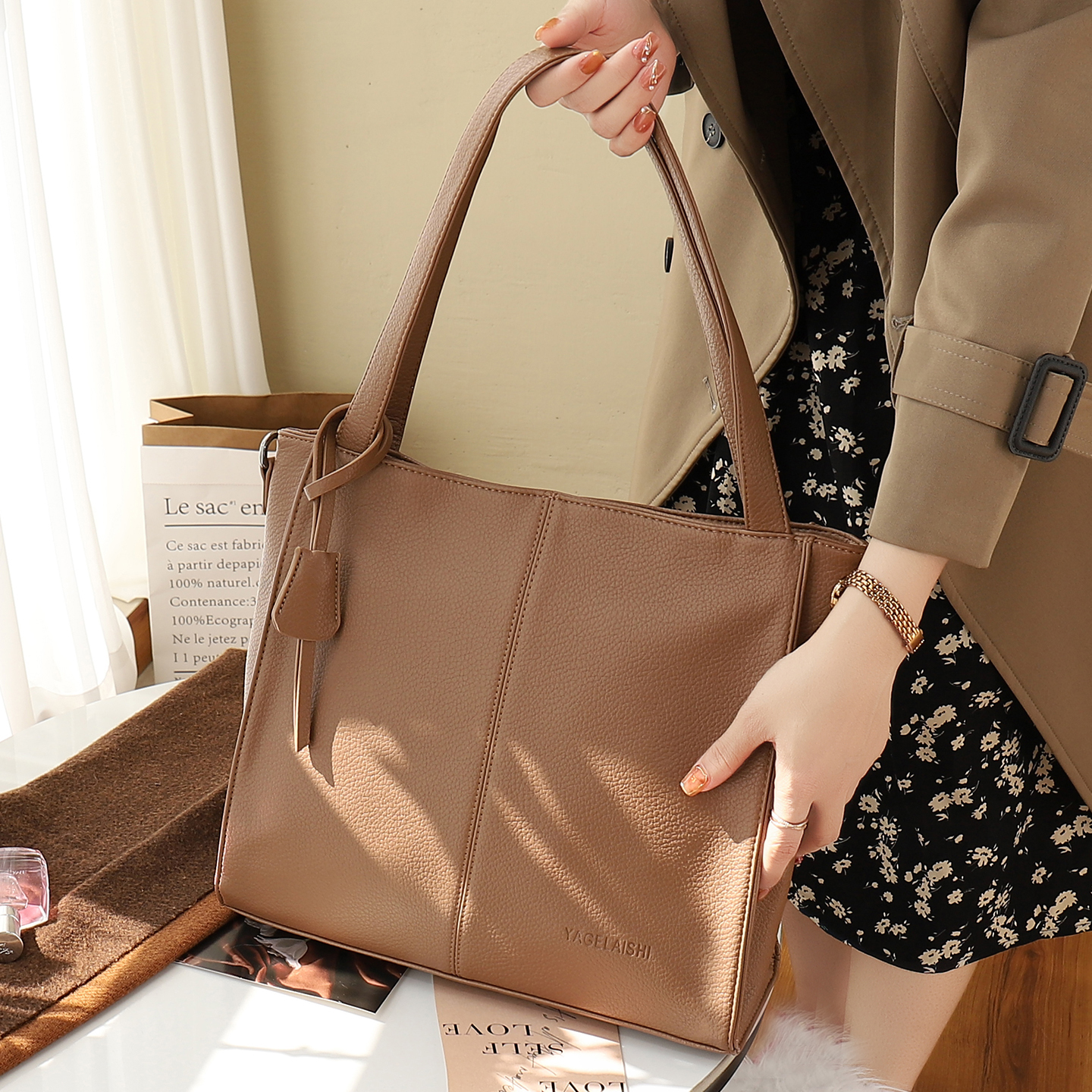 可放14寸笔记本电脑的托特包