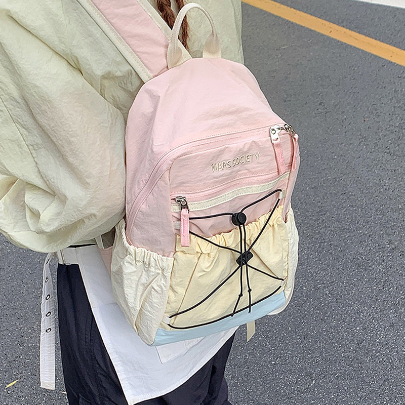 多巴胺撞色抽绳迷你双肩包