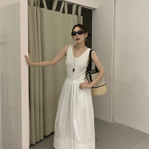 F.THREE三姐妹-夏上新修身显瘦赫本风吊带背心连衣裙98327