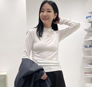 2023年widelia秋冬新款韩版长袖纯色显瘦百搭气质小立领9585打底