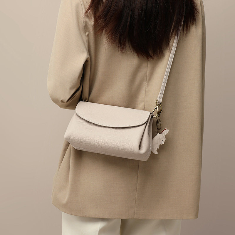 包包女2024新款斜挎包女包真皮腋下包爆款百搭单肩高级感小包bags,箱包皮具/热销女包/男包,通用款女包,淘宝优惠券,粉丝福利购,淘宝优惠卷