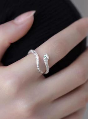 绿钻小灵蛇戒指时尚设计指环冷淡个性百搭潮人开口戒男女戒指