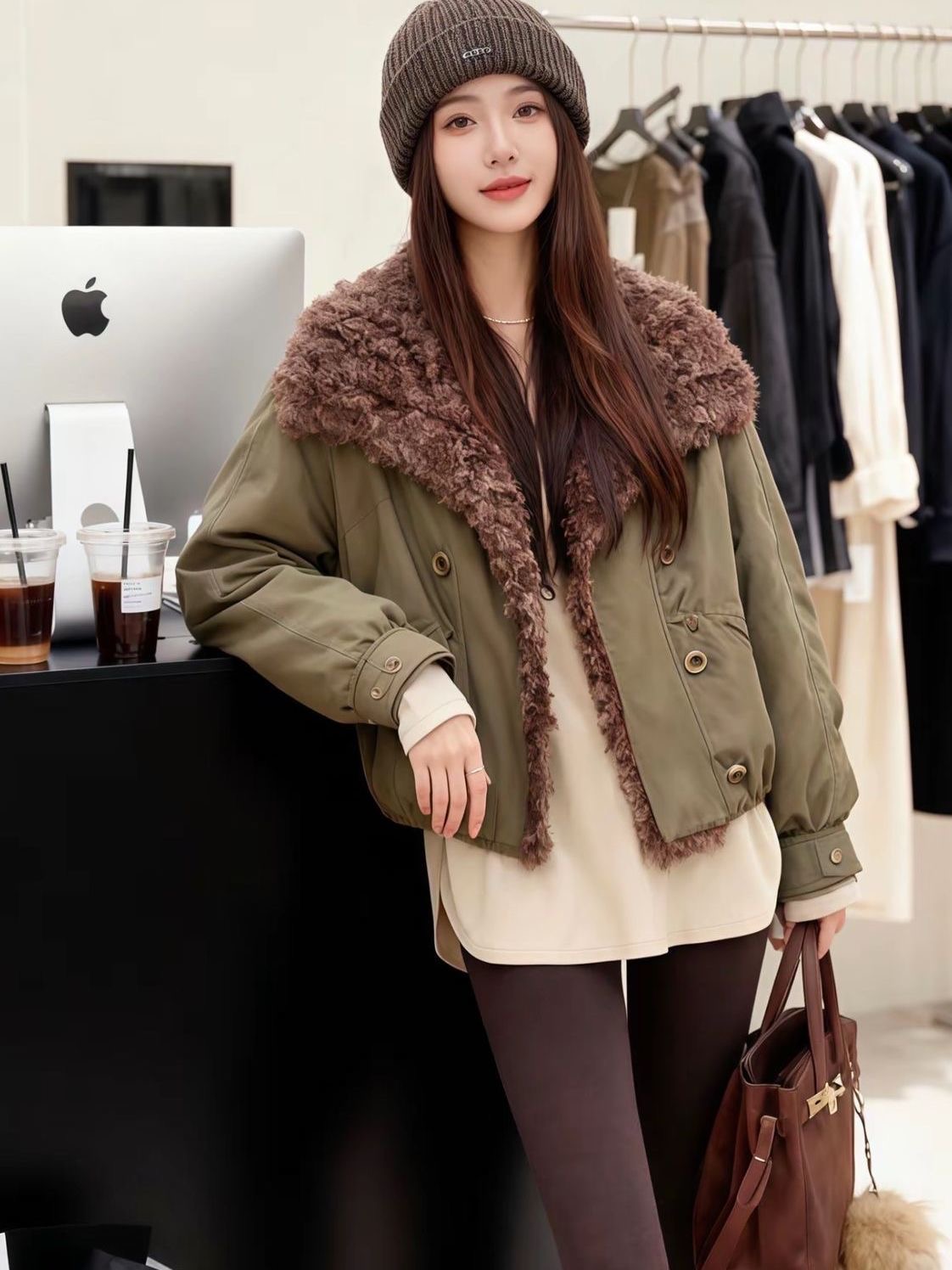 翻领军绿色派克服女2025冬季新款棉服高级感加厚时尚短款外套女潮