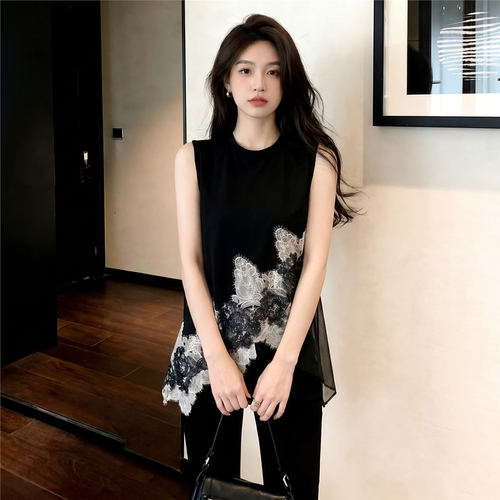 黑色无袖蕾丝拼接上衣女2026夏季显瘦不规则下摆小众设计百搭短袖