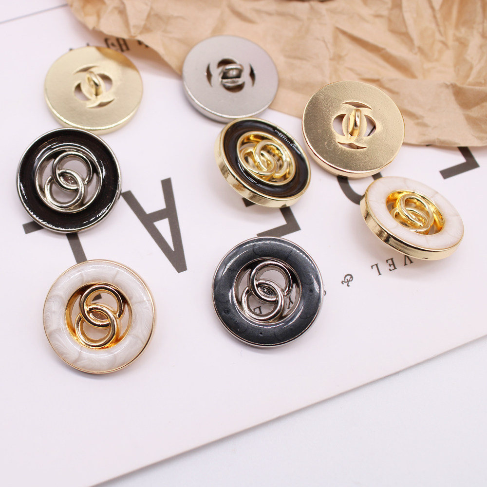 米贝尔金属小香风钮扣点油扣子女圆形百搭高端大衣衬衫手缝装饰扣