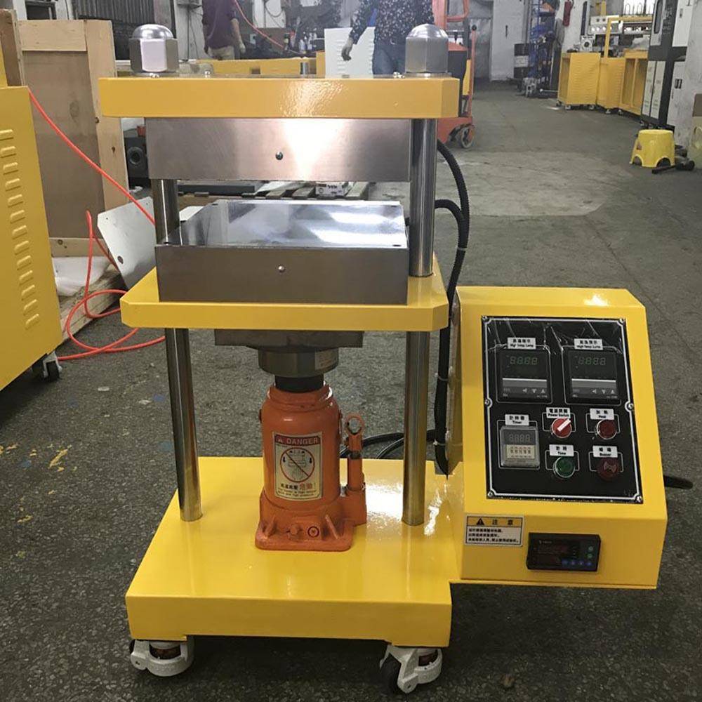 30T手动压片机标配一层工作面积电加热无冷却