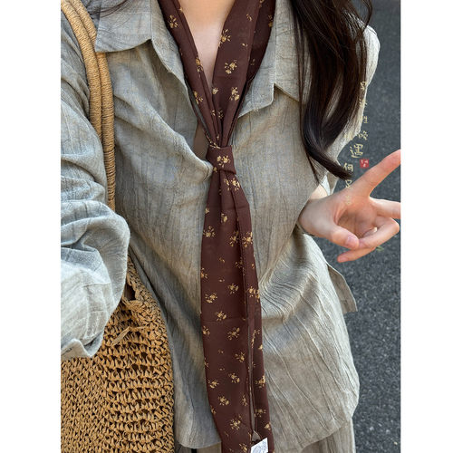 咖色碎花丝巾春夏高级感围脖