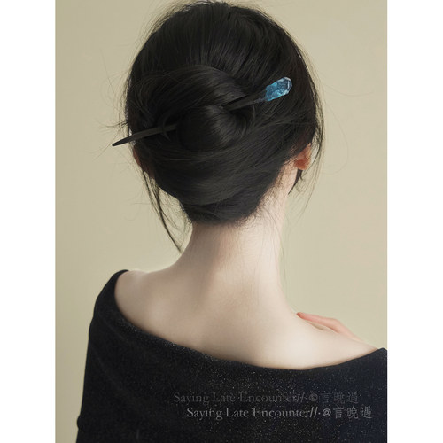 蓝色鱼尾檀木发簪女后脑勺盘发发钗发饰气质小众高级感旗袍头饰
