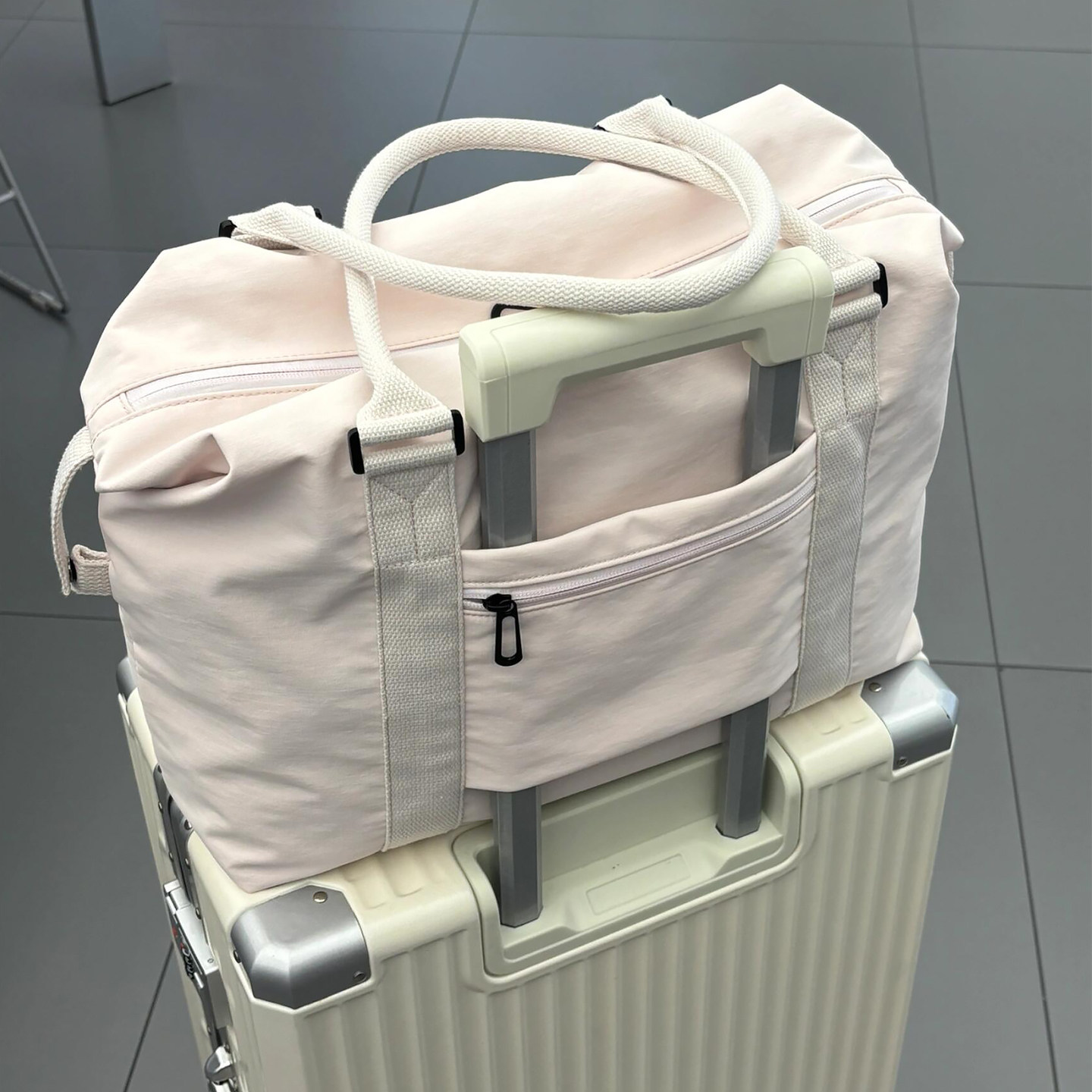 高颜值旅行包女大容量大学生开学手提行李包旅游便携短途登机包