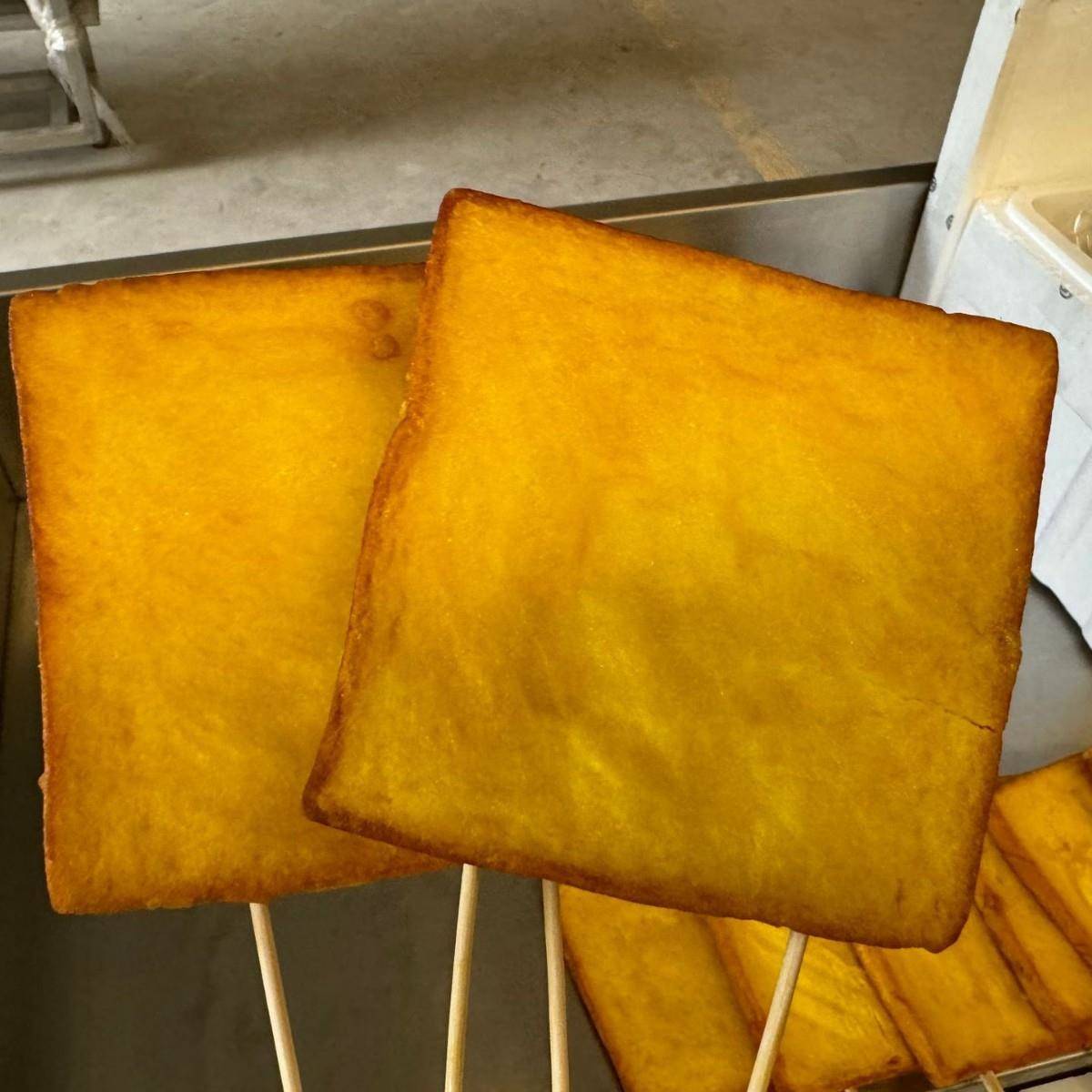 双签土司片穿串机各种大小型号的穿串机高效生产商用豆制片穿串