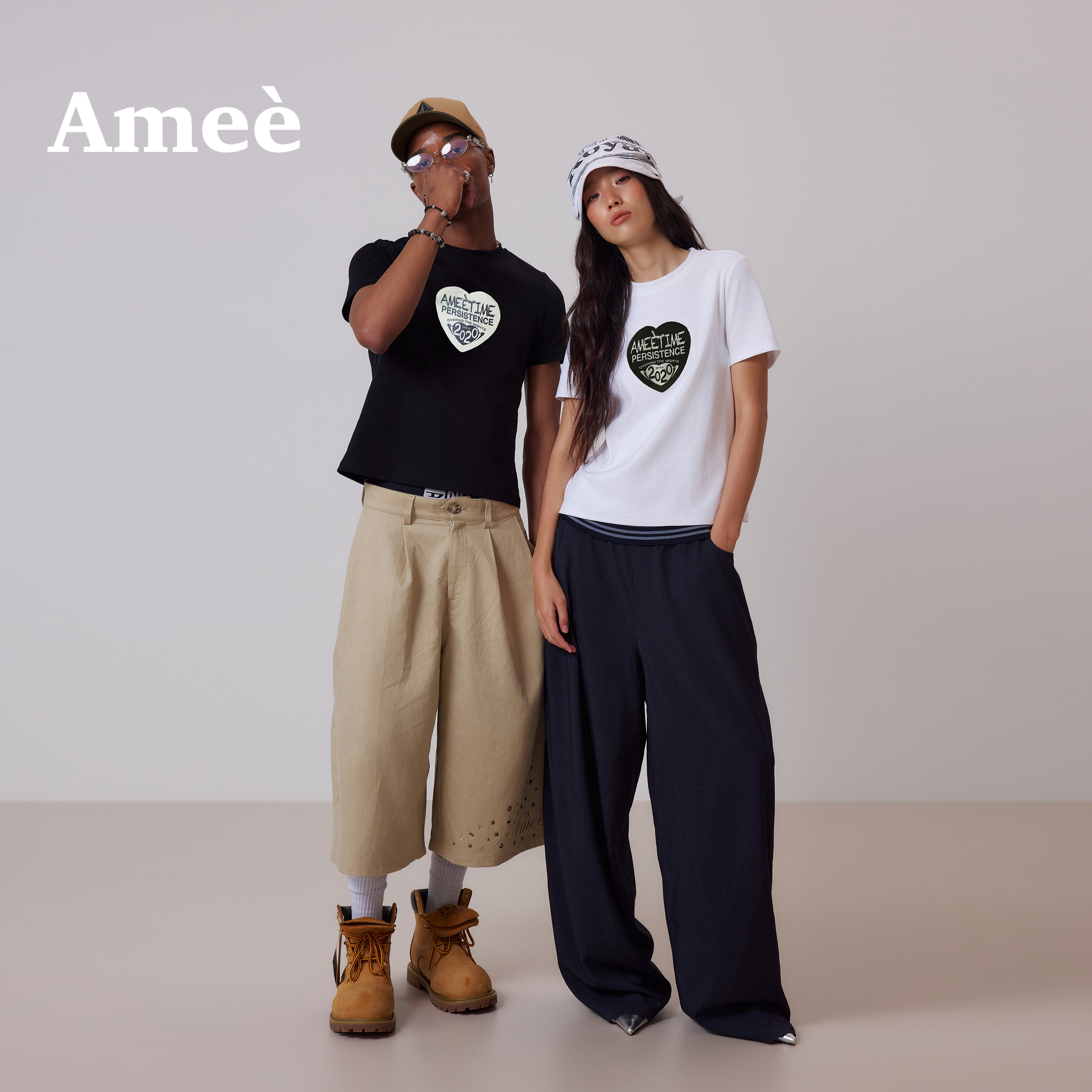 Amee美式复古短款黑白爱心T恤男女夏季修身正肩短袖上衣小众穿搭