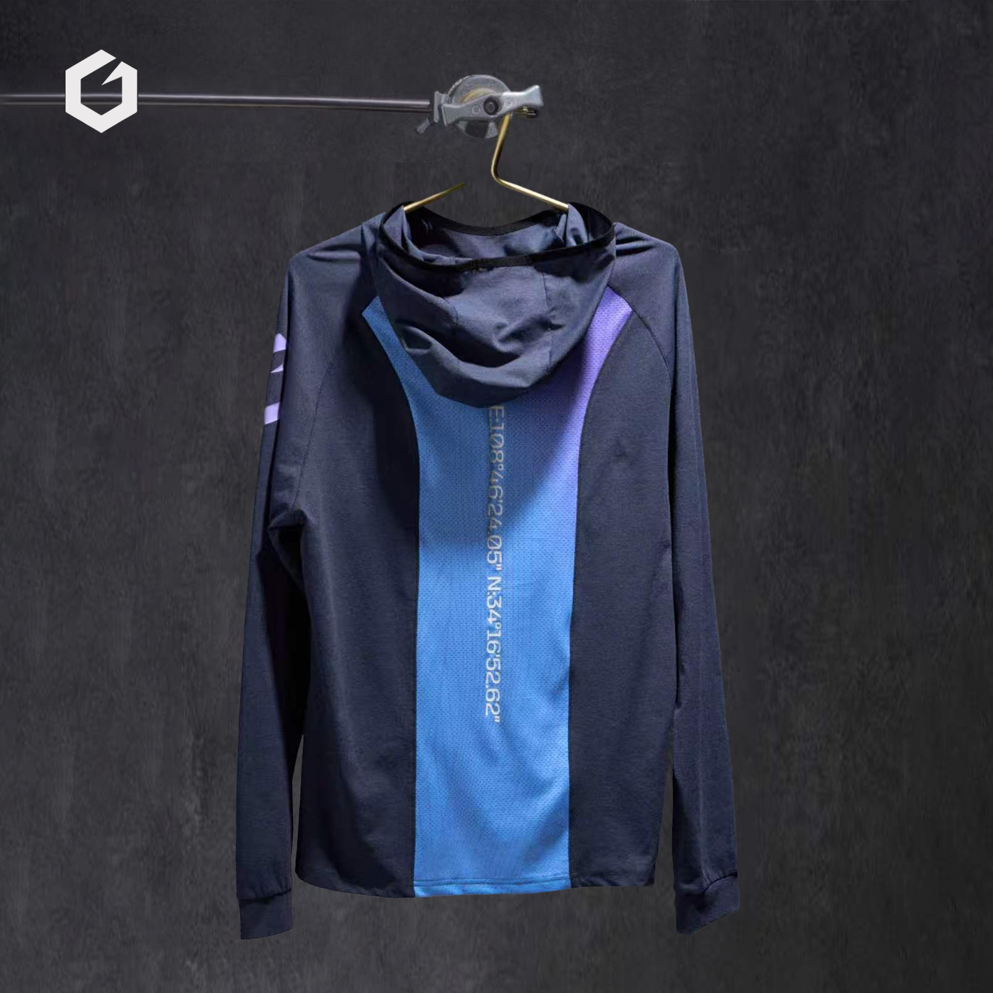 GOINTOx上阵工业陕西联合足球俱乐部长袖连帽训练服图片