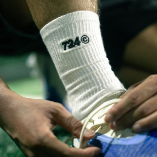 【三双装】GOINTO 7天24小时足球生活 基础白色防滑中袜生活实战