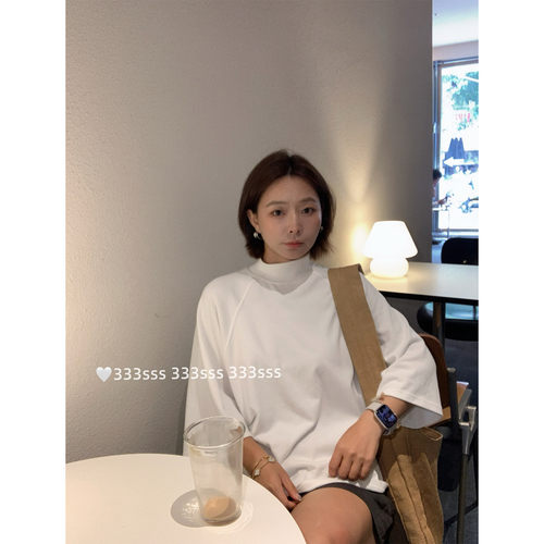 韩女气质百搭半高领插肩中袖T恤