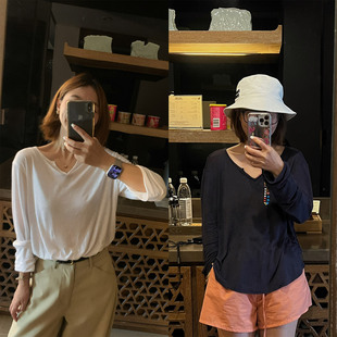 333sss老钱风宽松v领打底衫长袖T恤女外穿上衣秋季新款短