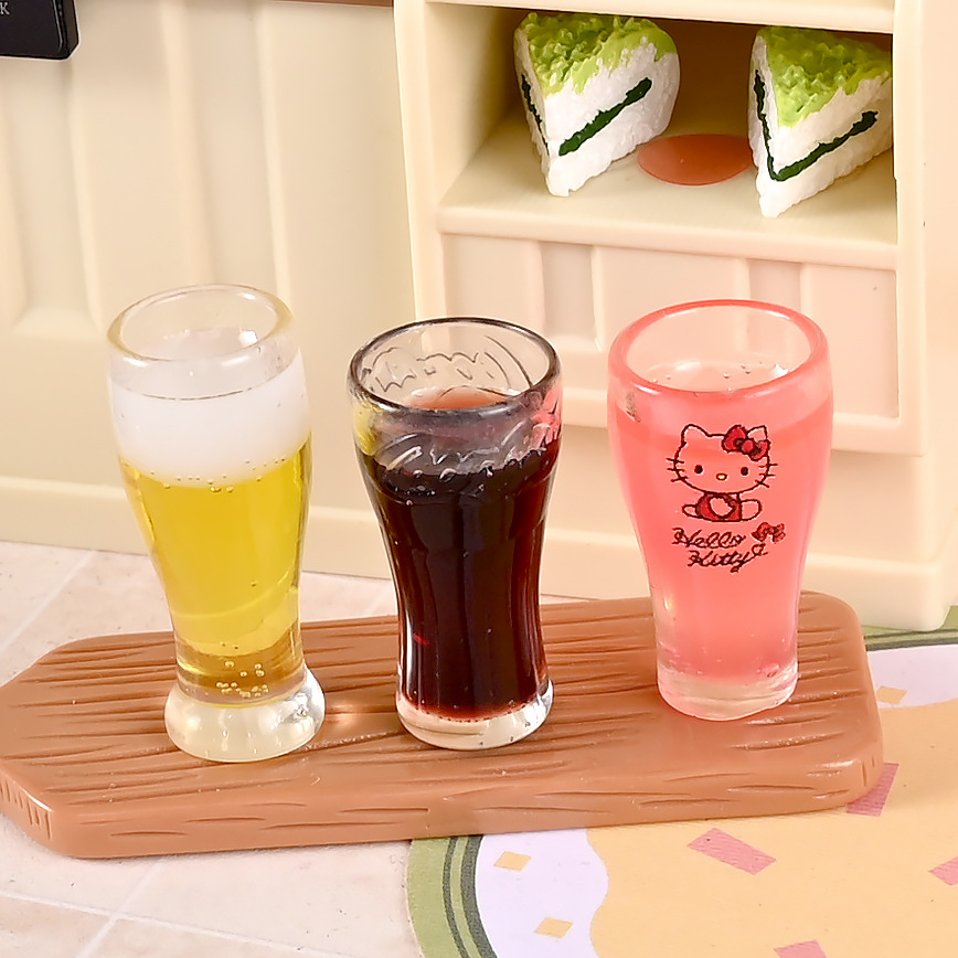 微缩食玩仿真立体啤酒杯子 可乐杯卡通配件 diy配件娃娃屋小酒杯